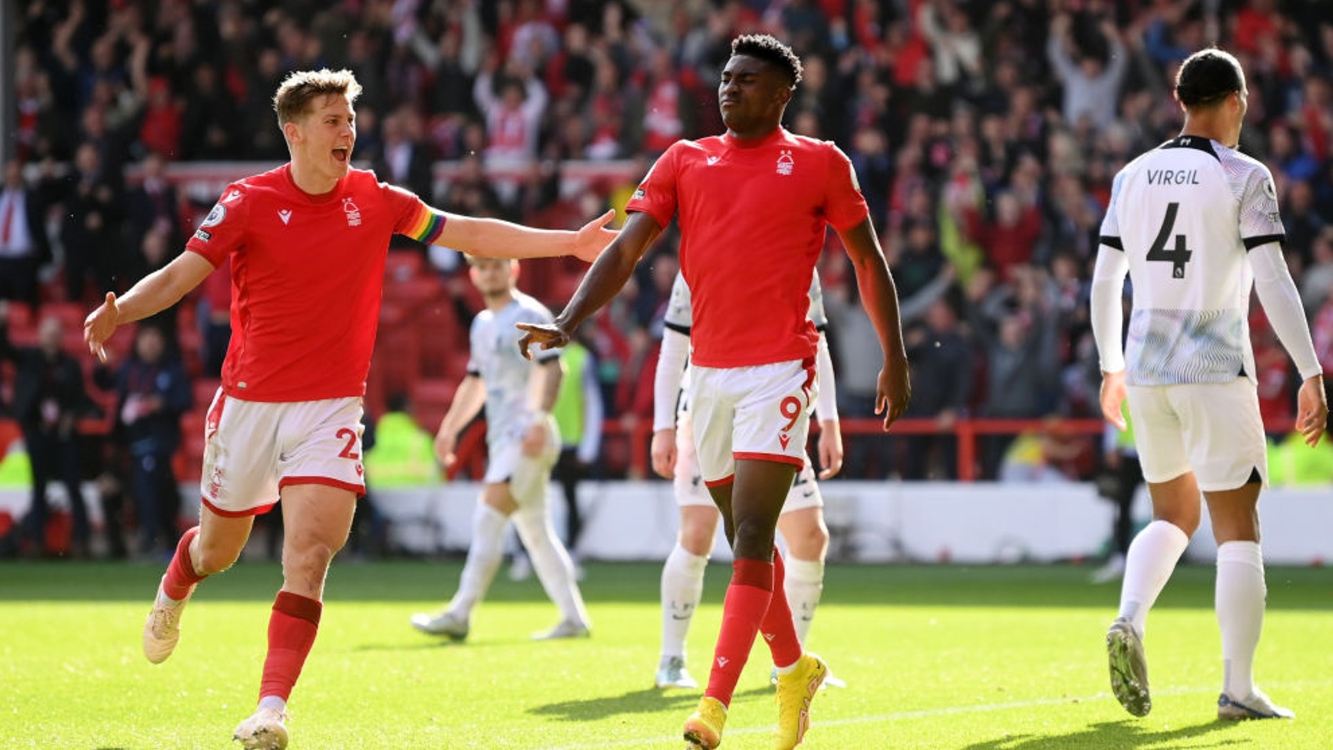 偷渡和毒品 偷渡和毒品