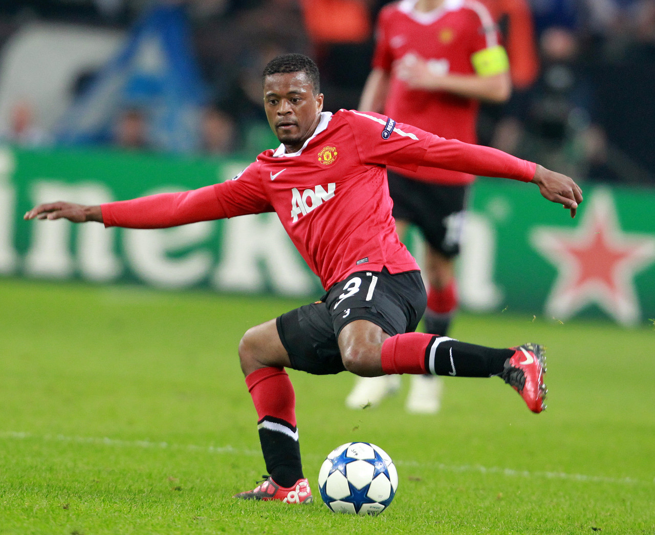 厄德高的职 厄德高的职